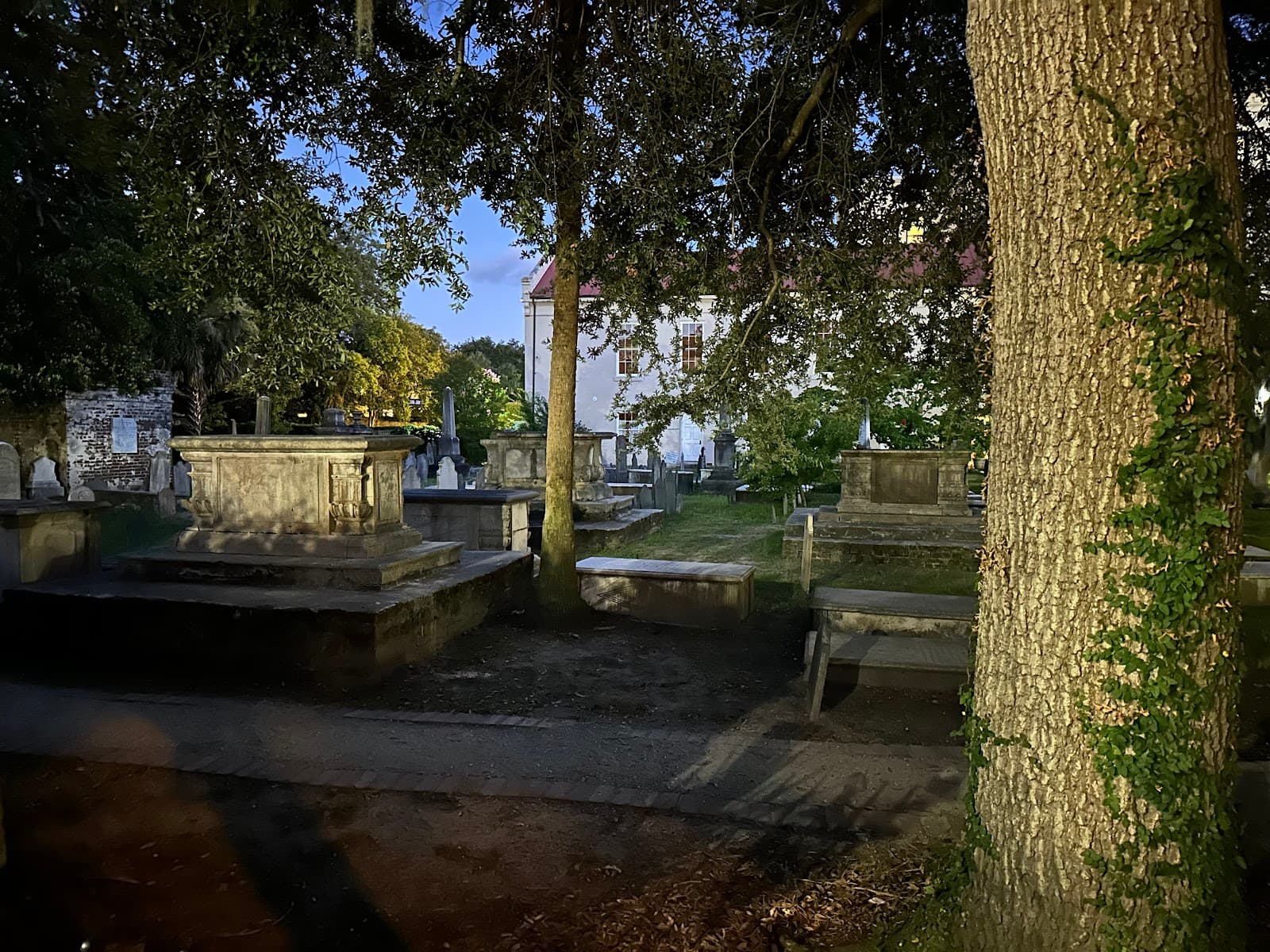 Tour Charleston With Adam - History, Bar & Ghost Tours — photo 1