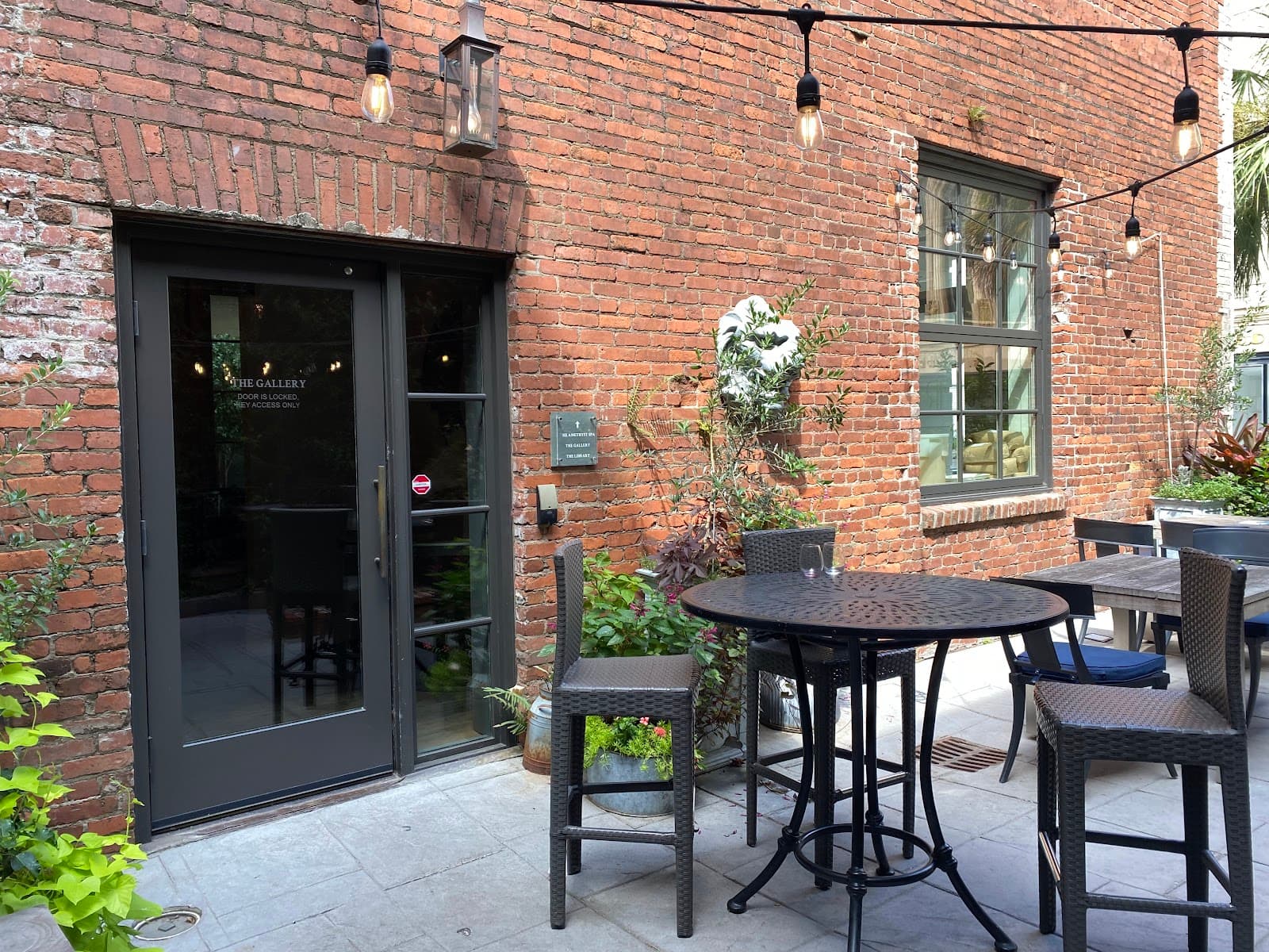 The Rise Coffee Bar — photo 1
