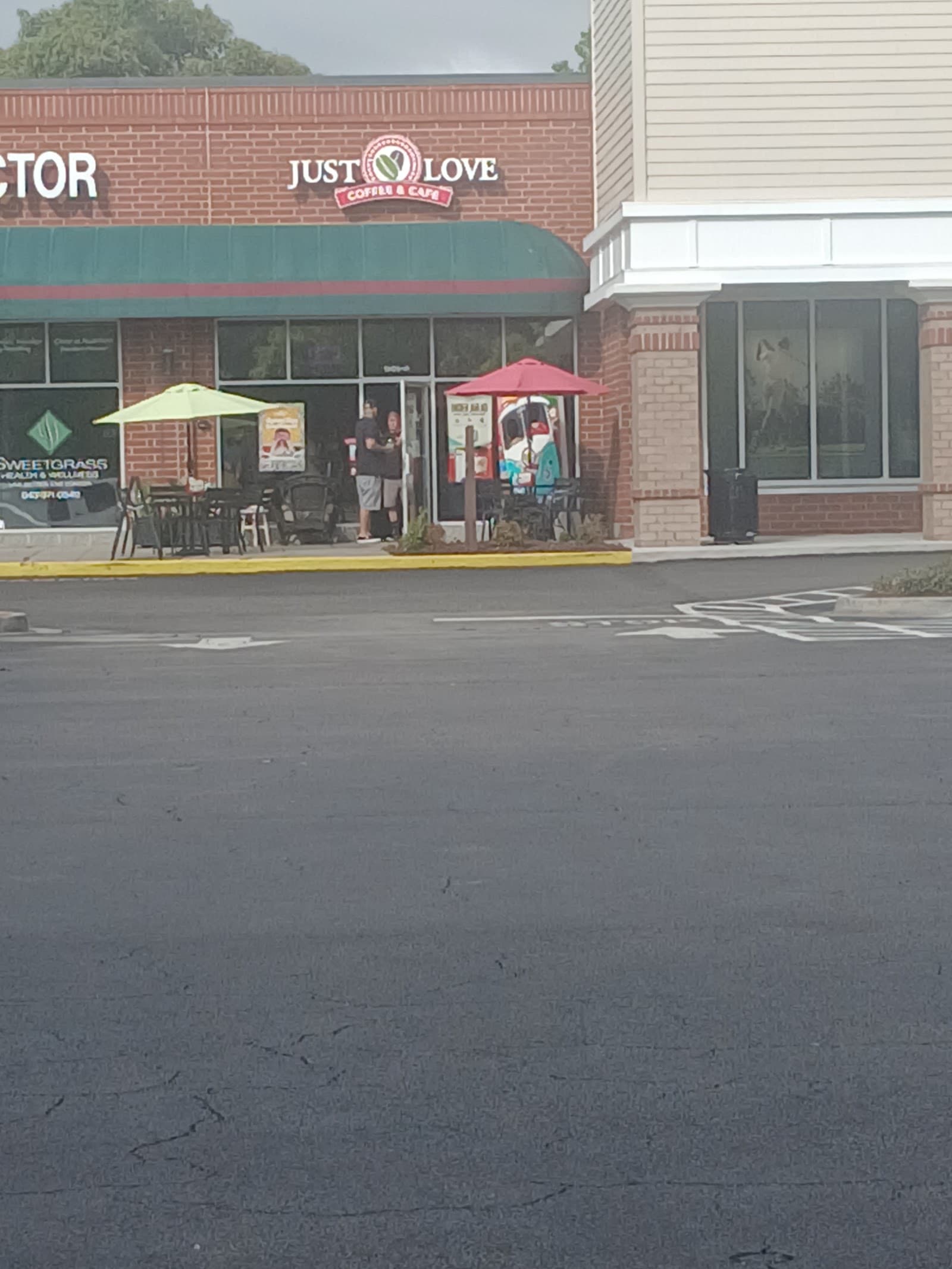 Just Love Coffee Cafe- Mt Pleasant — photo 2