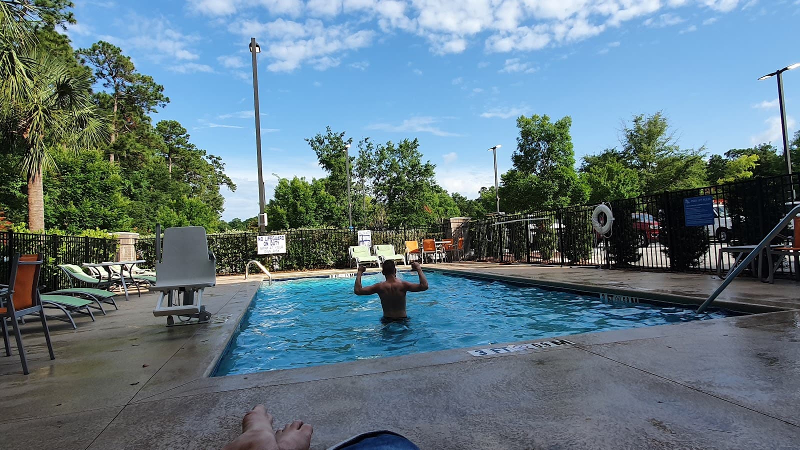 Holiday Inn Express & Suites Charleston NE Mt Pleasant Us17 by IHG