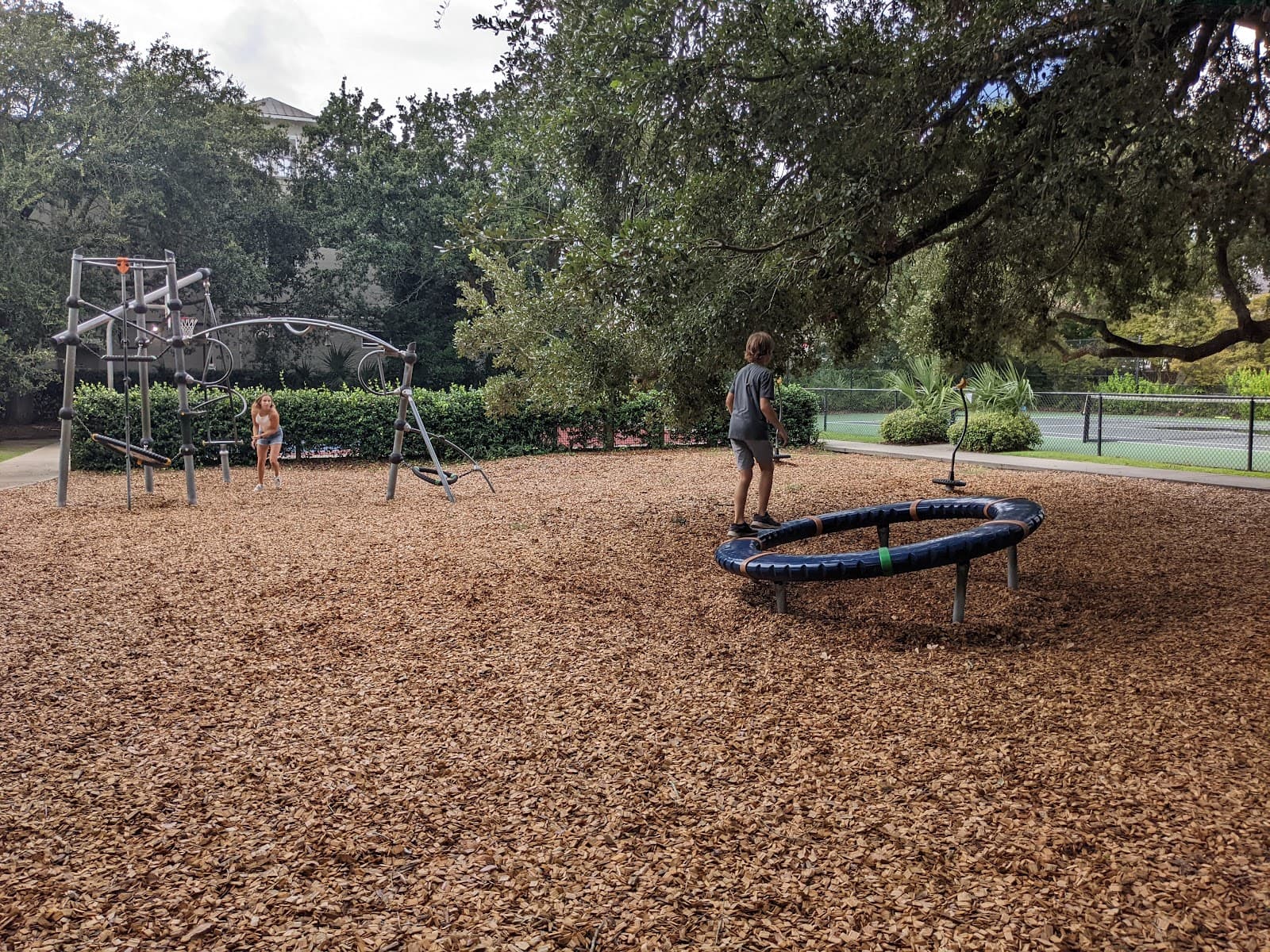 Hazel Parker Playground — photo 1