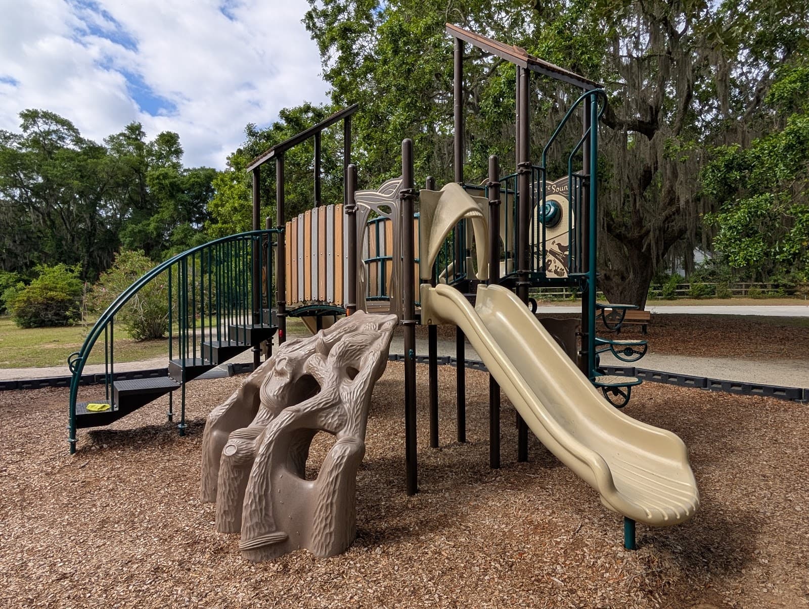 Pinckney Park — photo 2