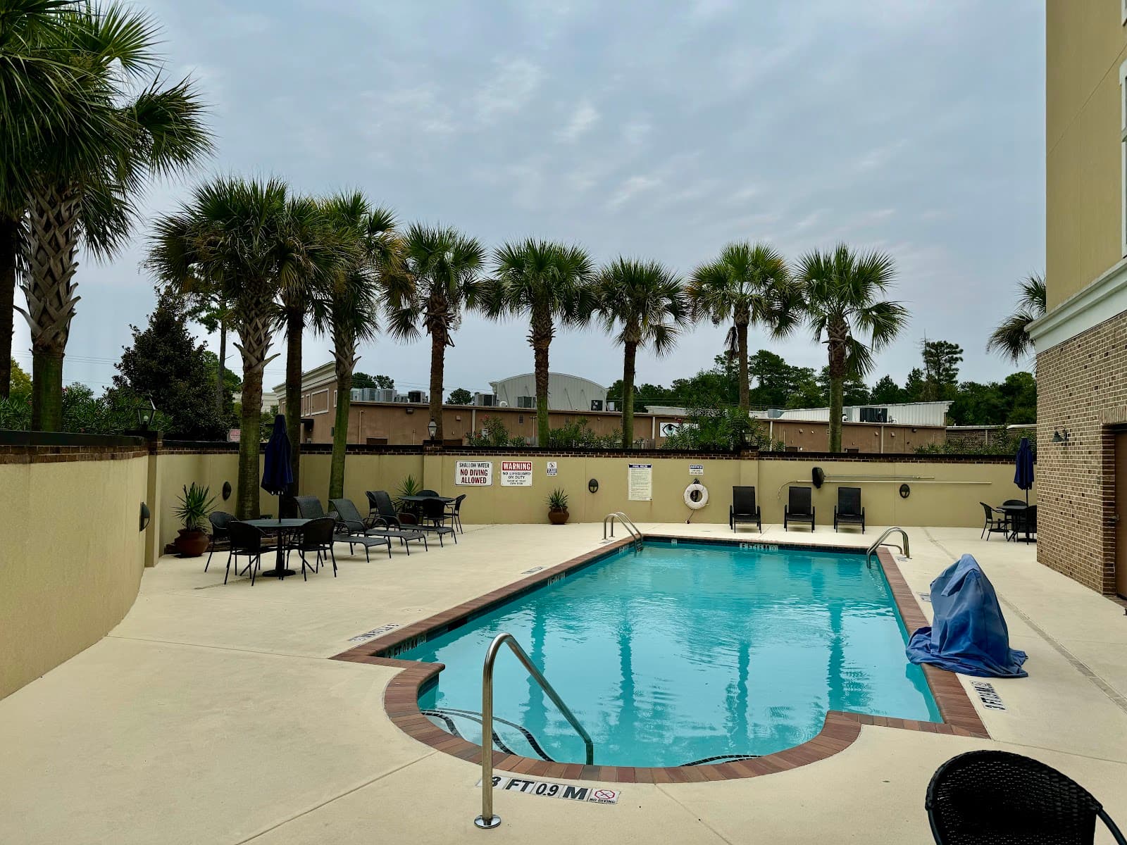 Hampton Inn & Suites North Charleston-University Blvd