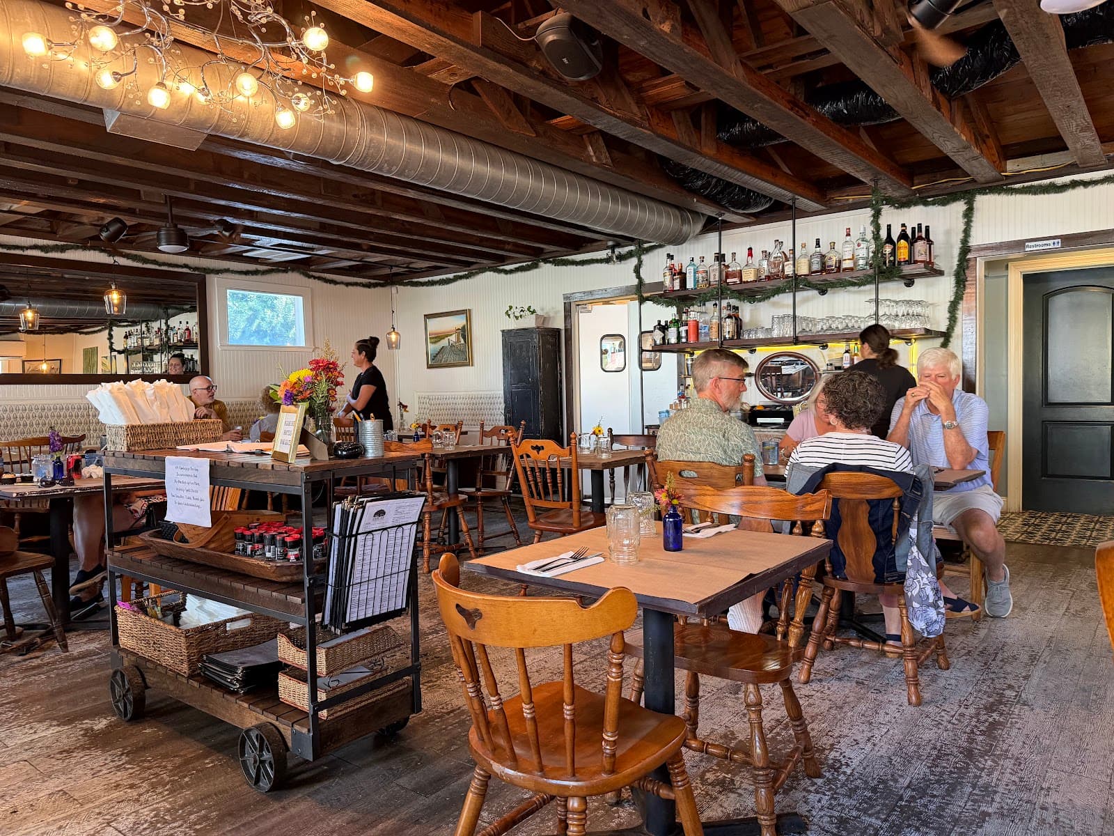 Angel Oak Restaurant and Bar — photo 1