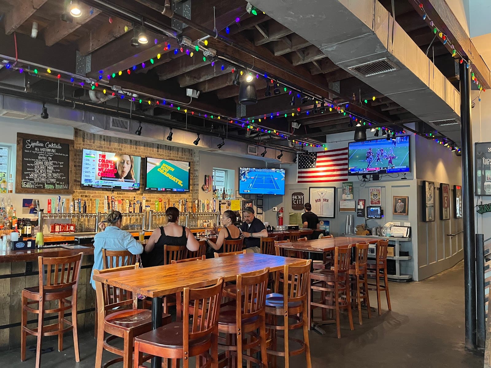 Charleston Beer Works — photo 1