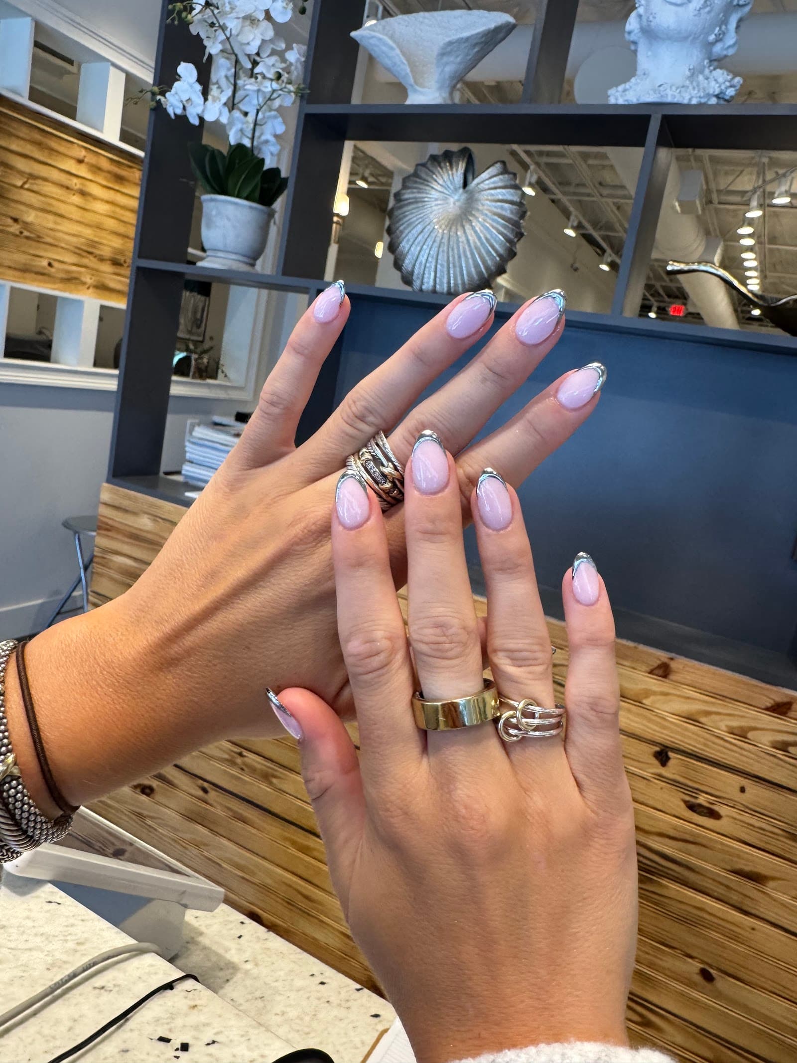 Noire The Nail Bar - Mount Pleasant