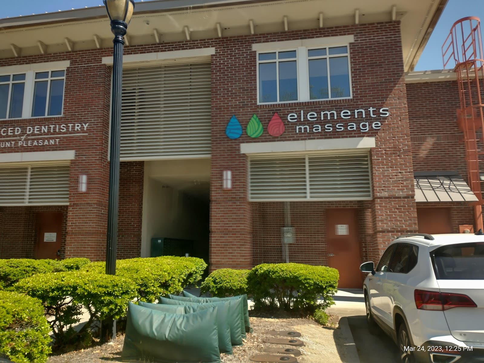 Elements Massage — photo 1